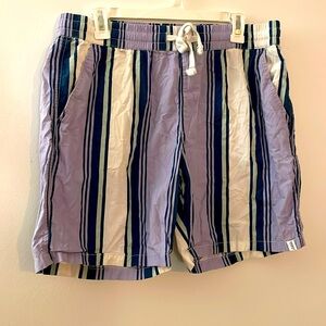 Men’s blue & white striped “Denim & Flower” shorts!